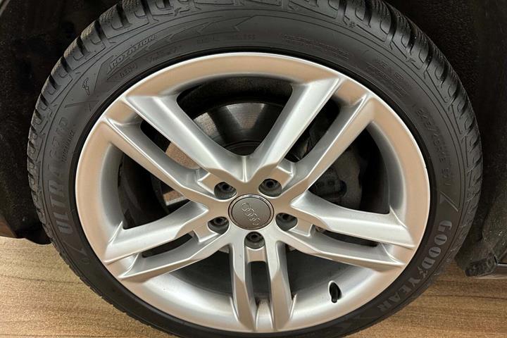Sort Audi A4 fra 2016