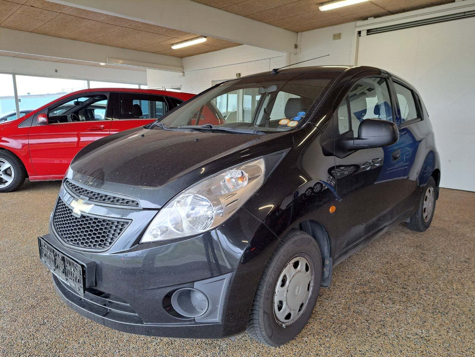 Grå Chevrolet Spark fra 2011
