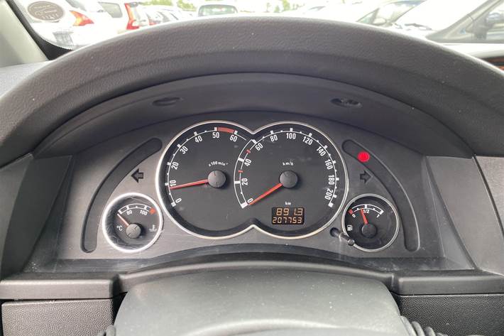 Blå Opel Meriva fra 2009