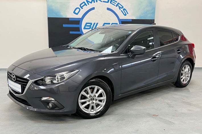 Grå Mazda 3 fra 2015