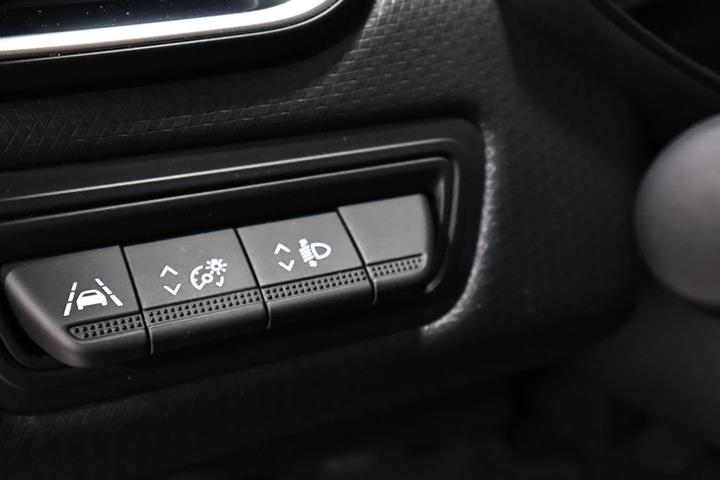 Grå Renault Clio fra 2022