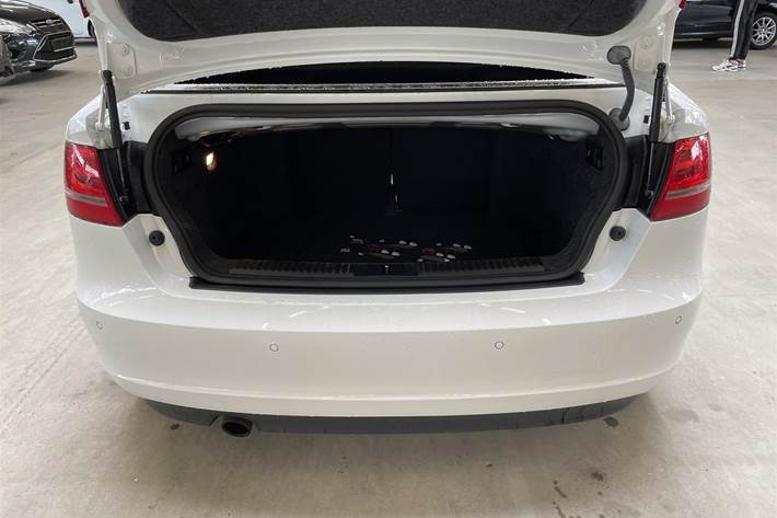 Hvid Audi A3 fra 2011