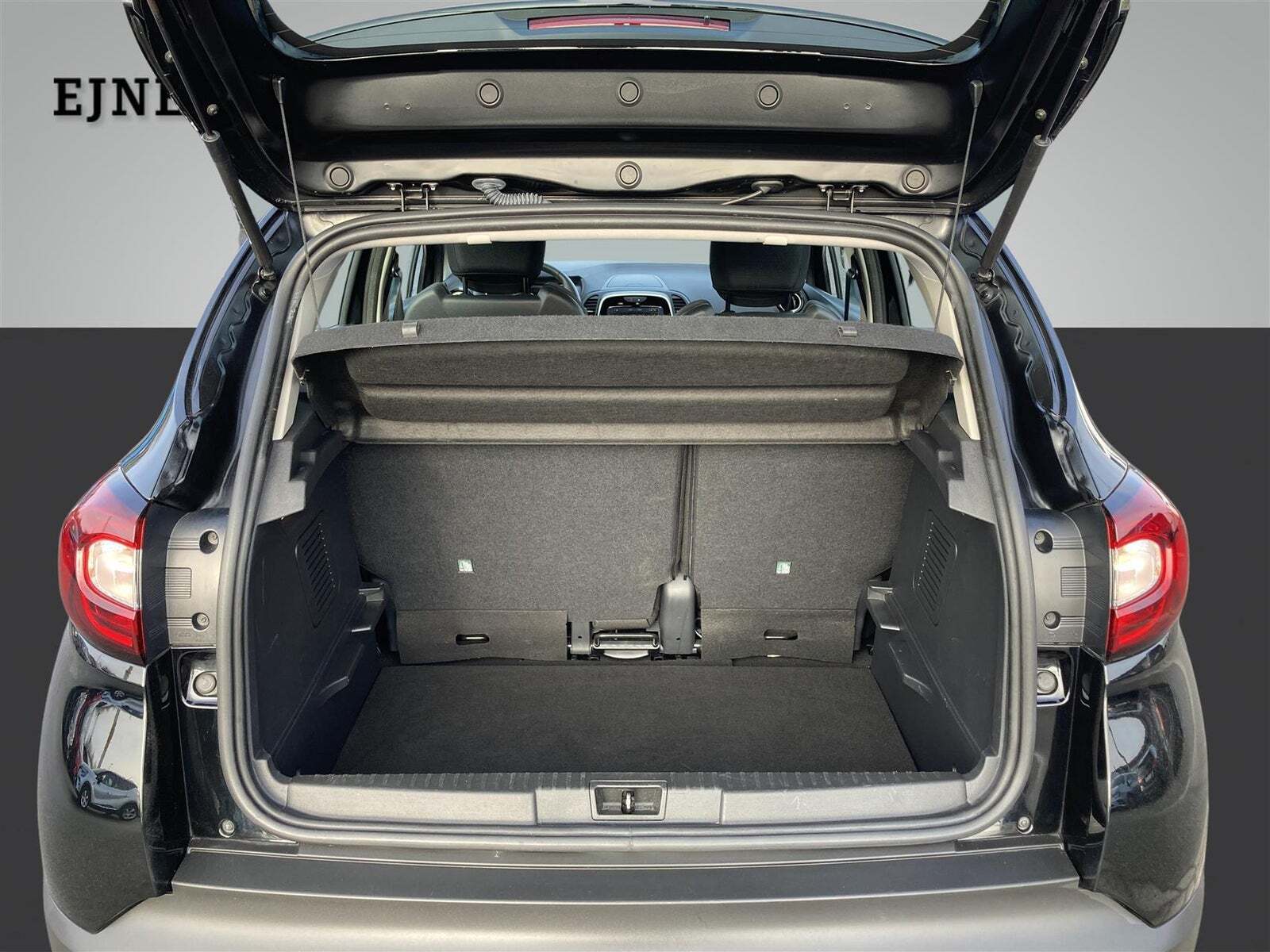 Sort Renault Captur fra 2019