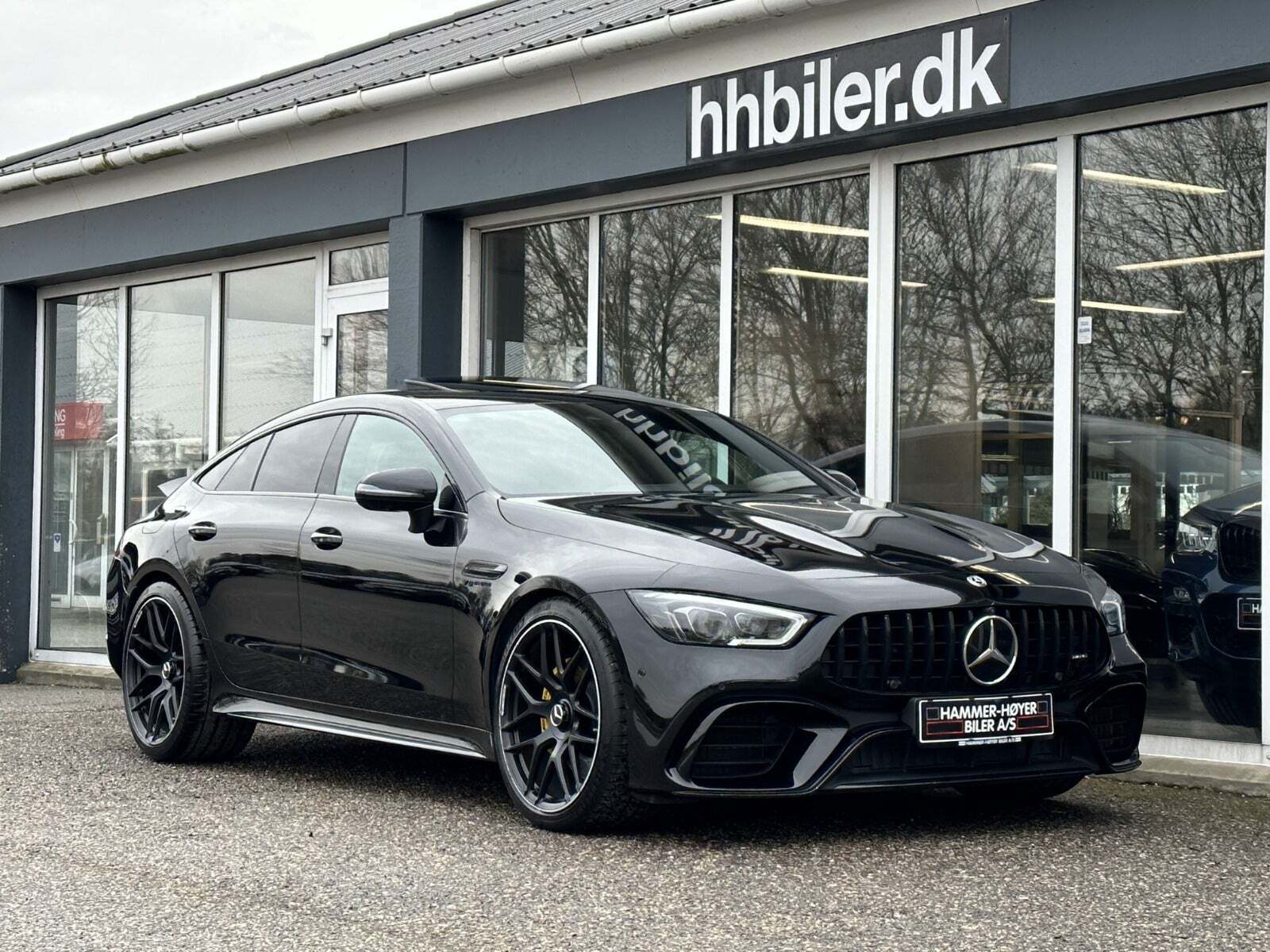 Grå Mercedes AMG GT 63 S fra 2019