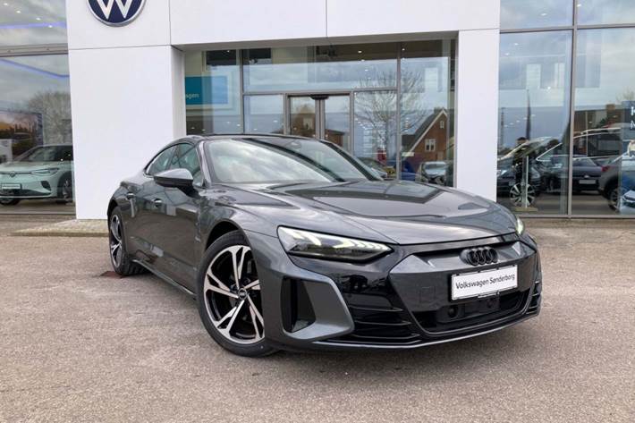 Grå Audi e-tron GT fra 2022