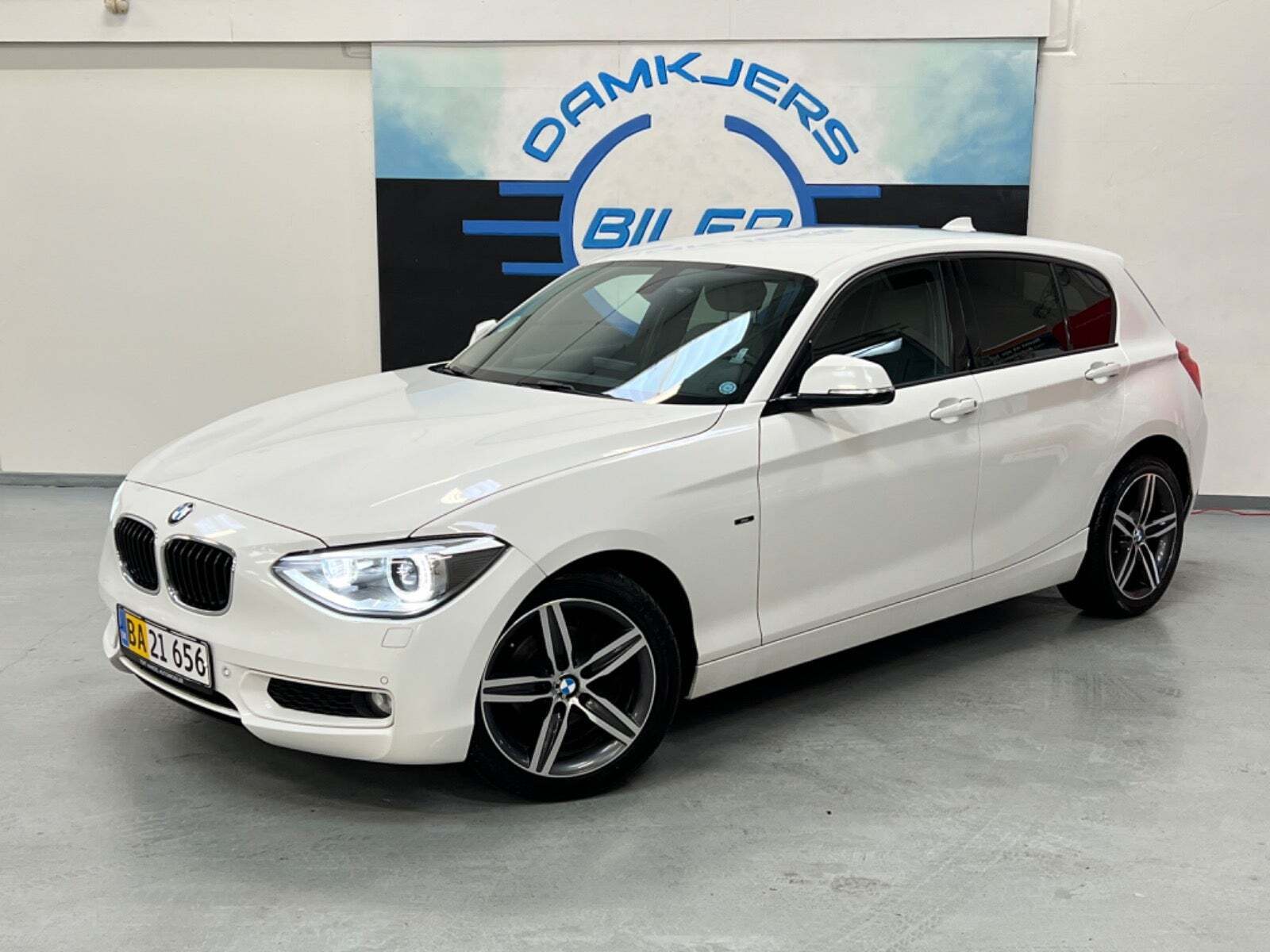 Hvid BMW 118d fra 2012