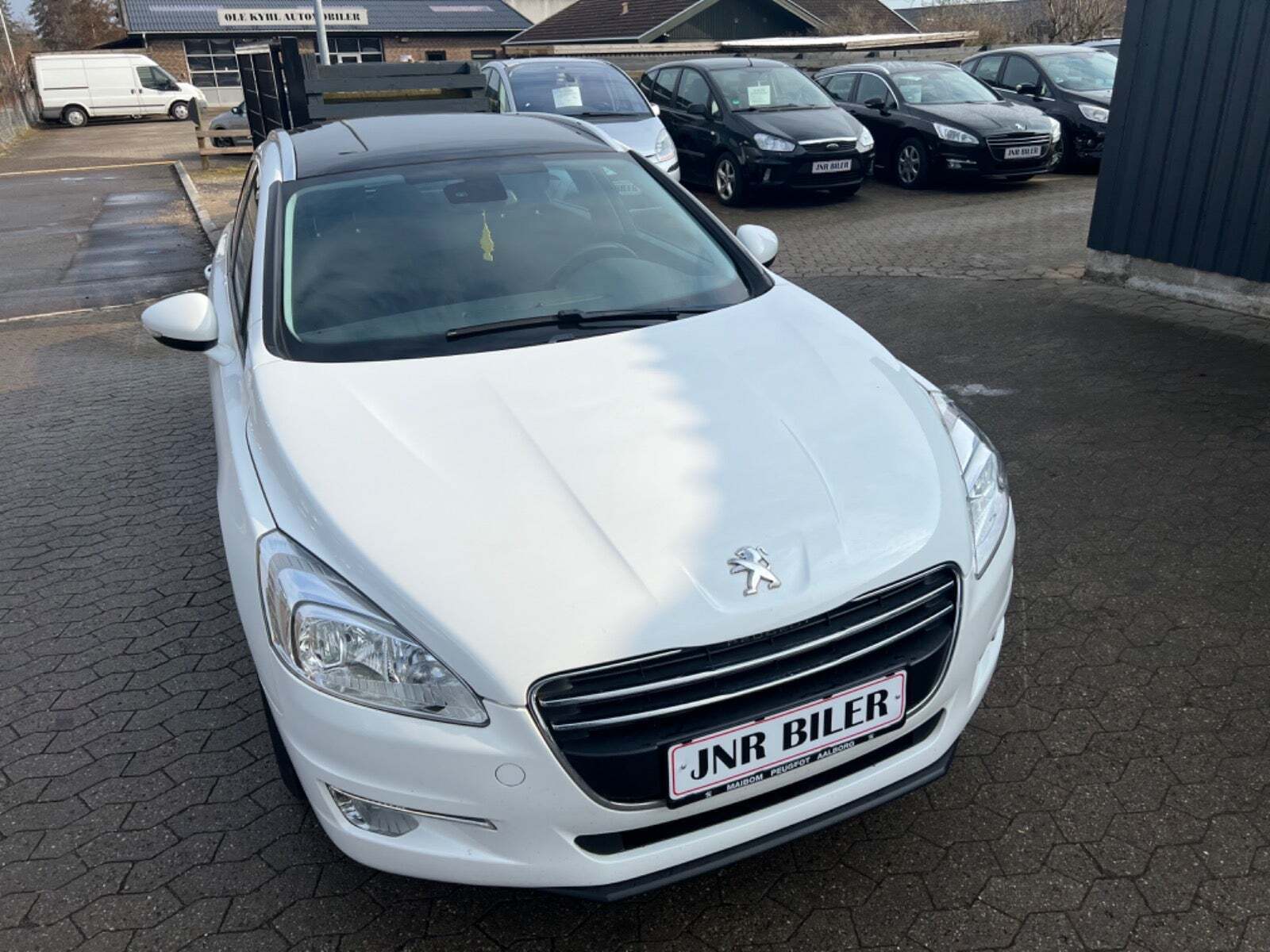 undefined Peugeot 508 fra 2011 set udefra