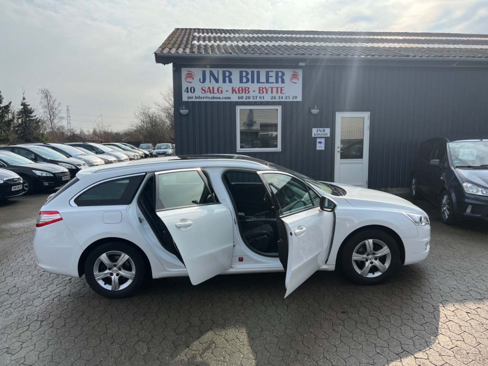 undefined Peugeot 508 fra 2011 set udefra