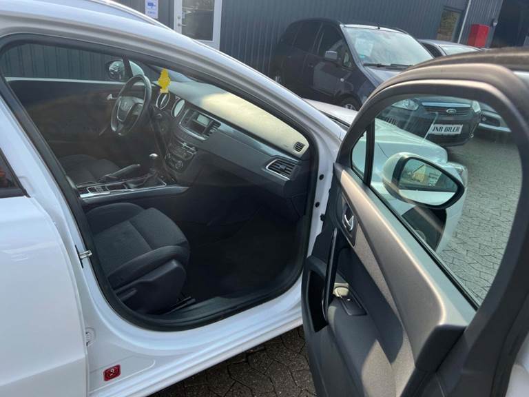 Peugeot 508 1,6 HDi 112 Active SW