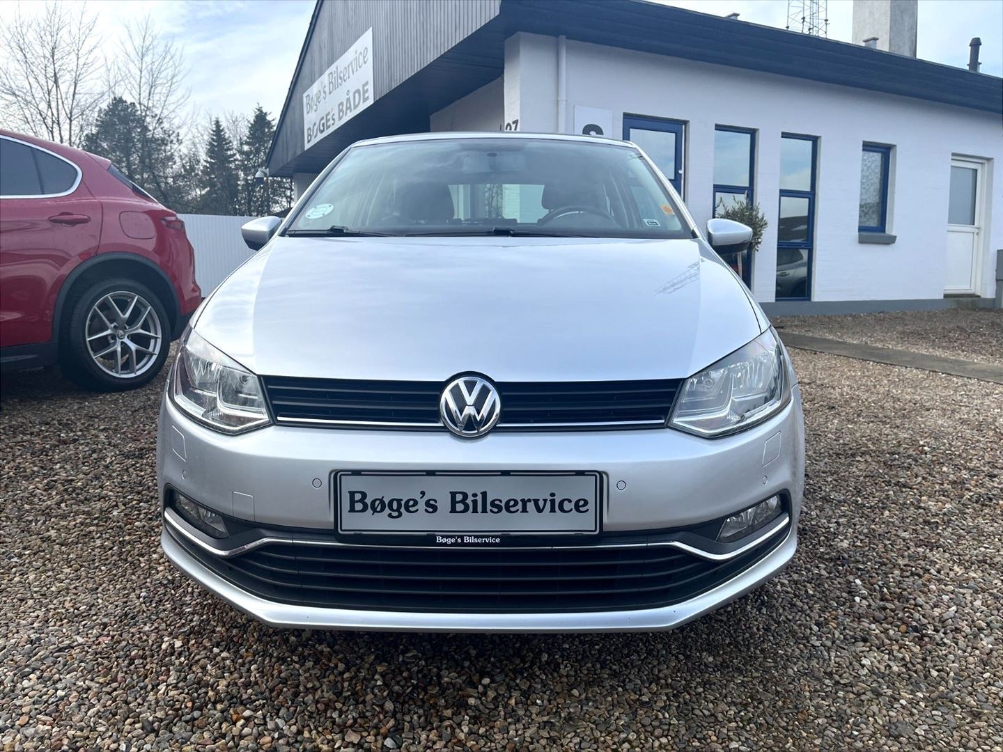 Sølv VW Polo fra 2016