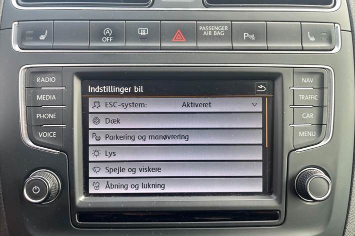 Sølv VW Polo fra 2016