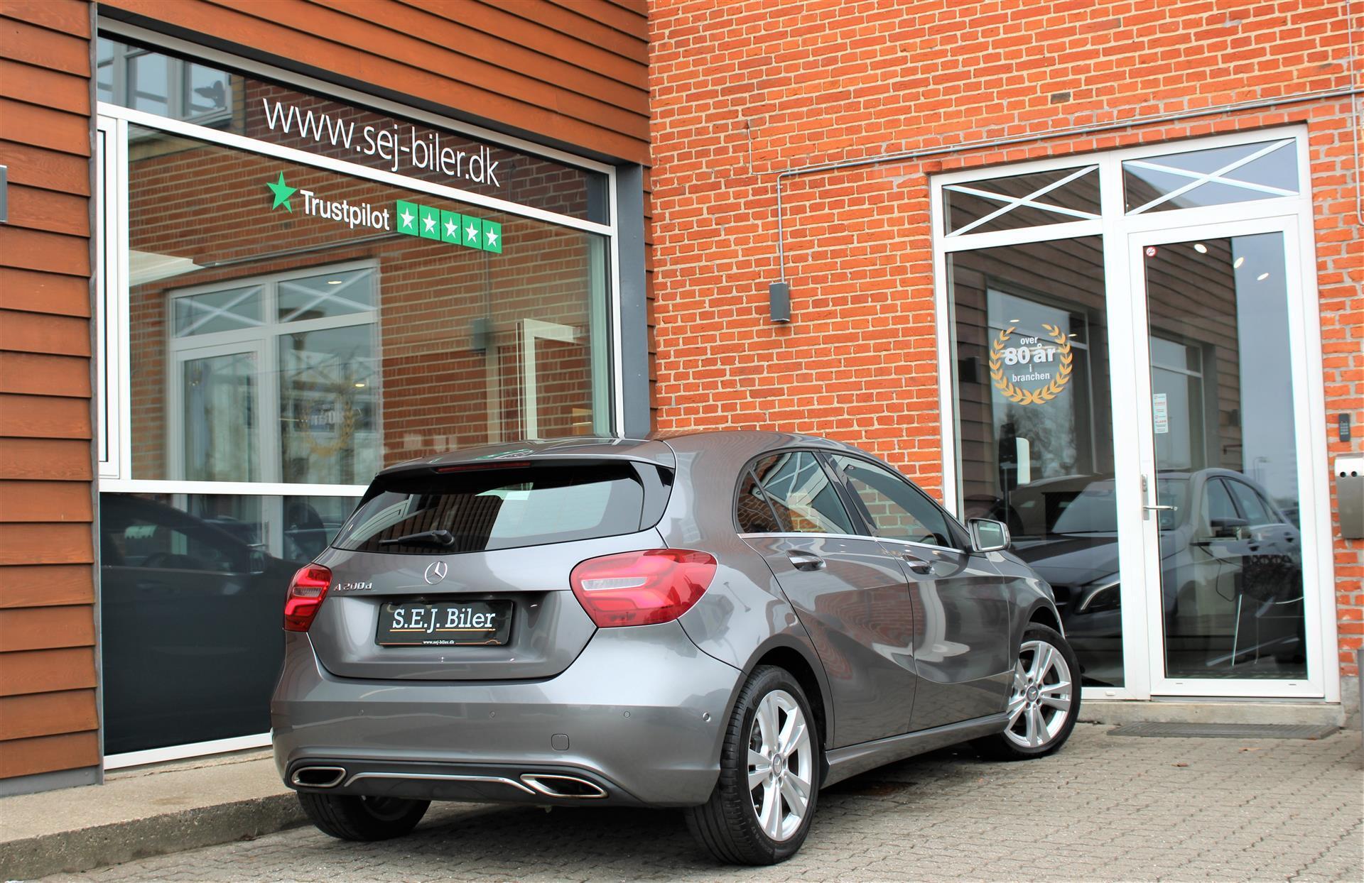 Grå Mercedes A200 d fra 2016