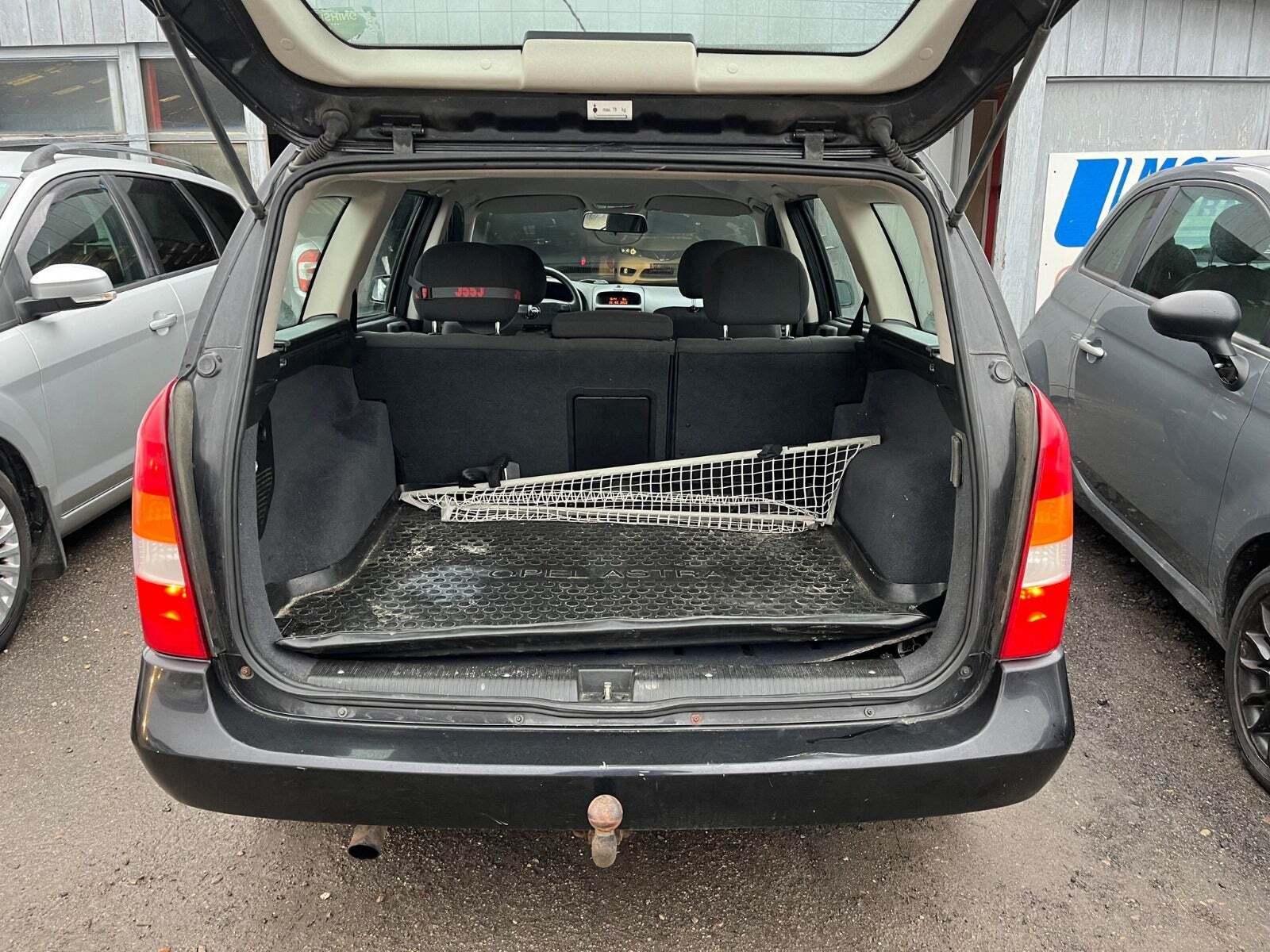 undefined Opel Astra fra 2004