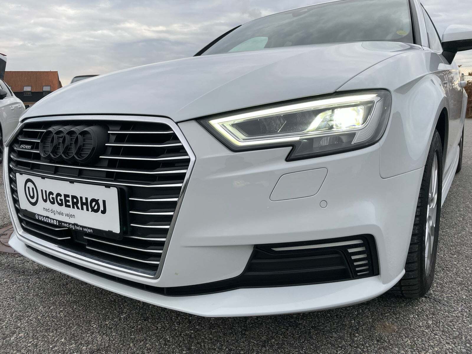 Hvid Audi A3 fra 2017