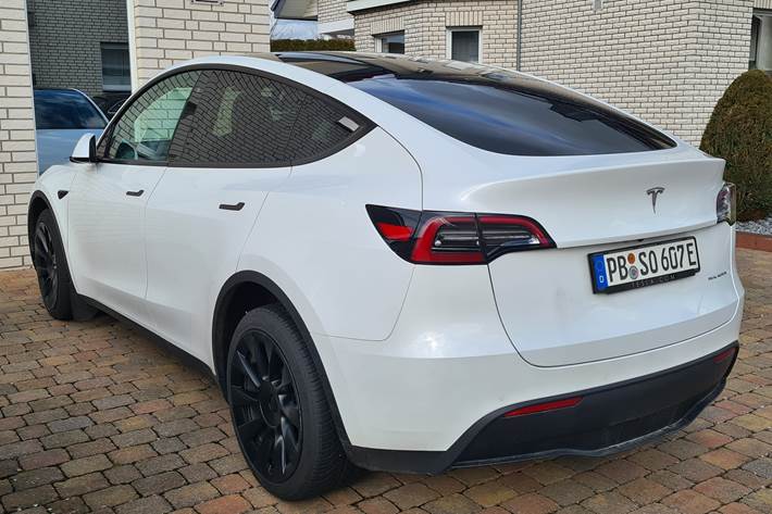 undefined Tesla Model Y fra 2022