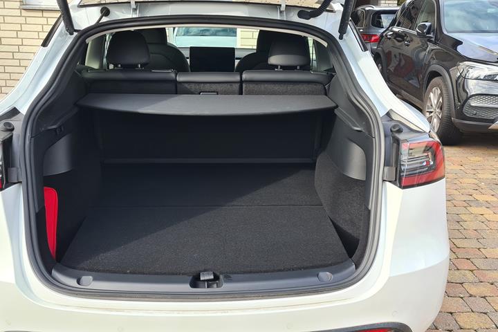 undefined Tesla Model Y fra 2022