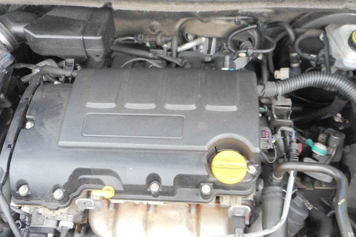 Sort Opel Corsa fra 2019