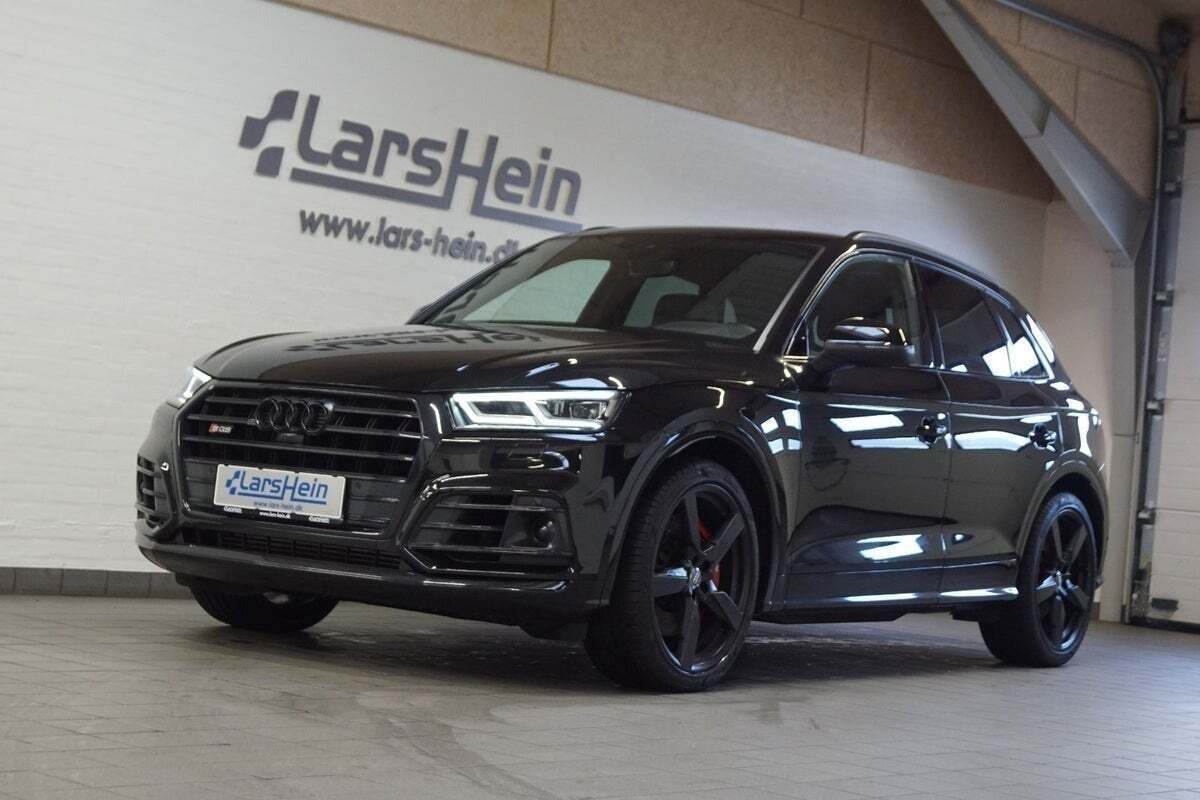 Grå Audi SQ5 fra 2020