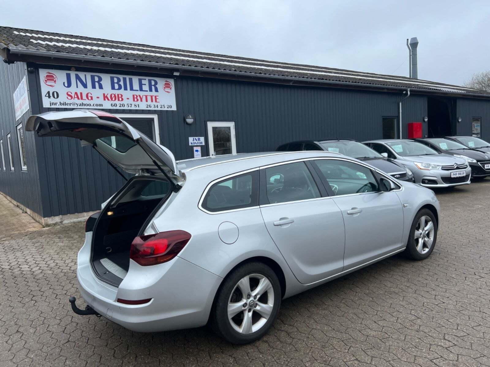 undefined Opel Astra fra 2011
