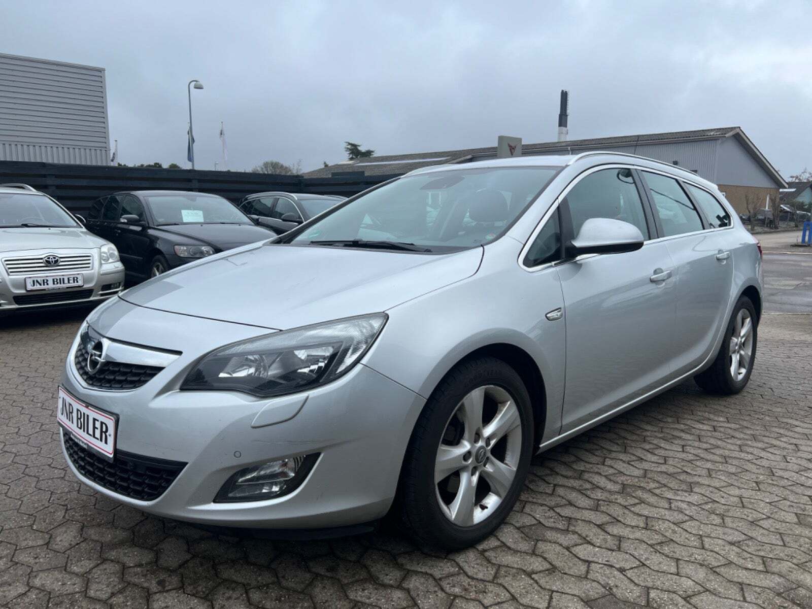 undefined Opel Astra fra 2011