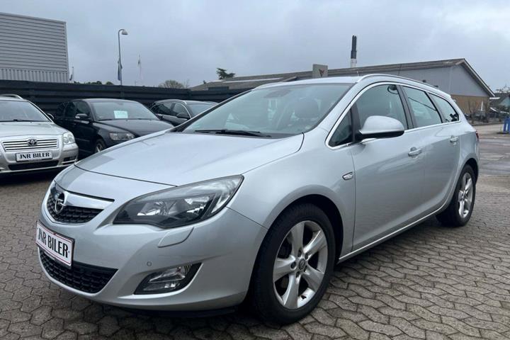 undefined Opel Astra fra 2011