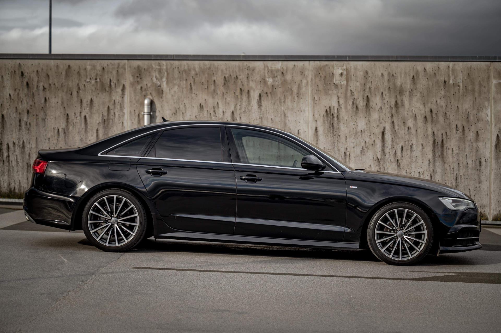 Sort Audi A6 fra 2015