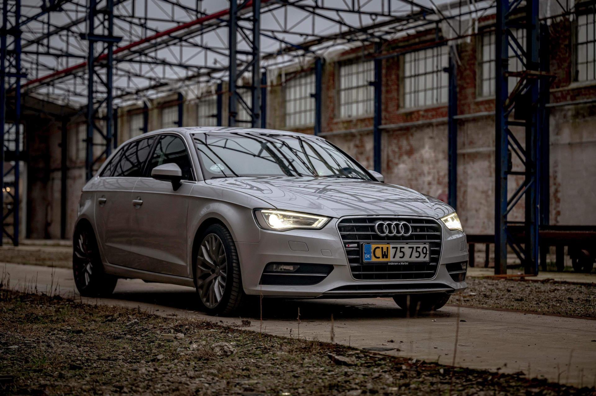 Sølv Audi A3 fra 2013