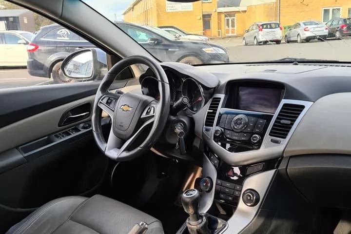 undefined Chevrolet Cruze fra 2009