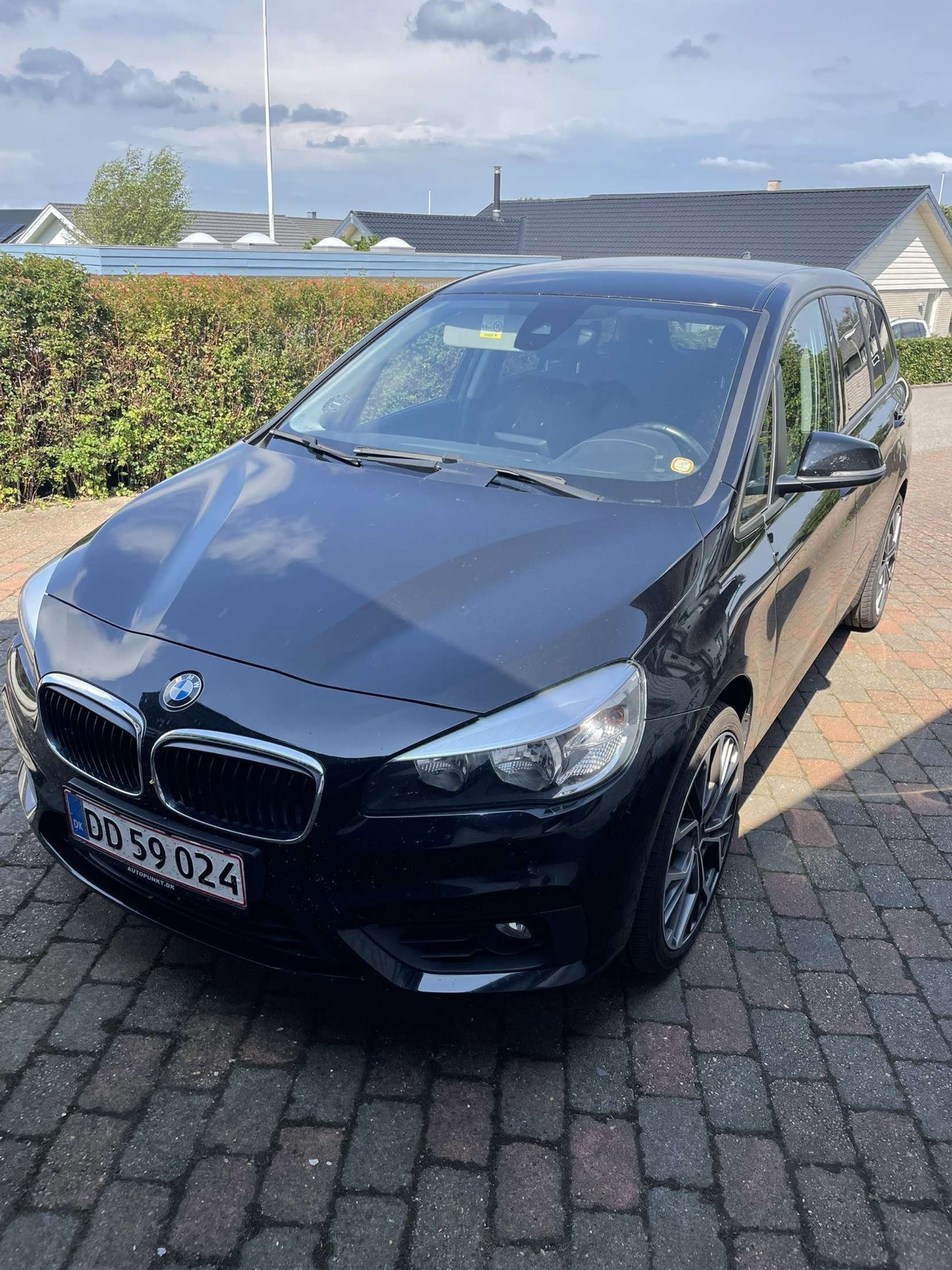 BMW 220d 2,2 GTI