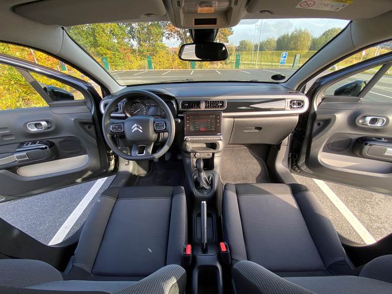 Citroën C3 1,6 BlueHDi 75 hk 4-dørs m. bagklap Man.