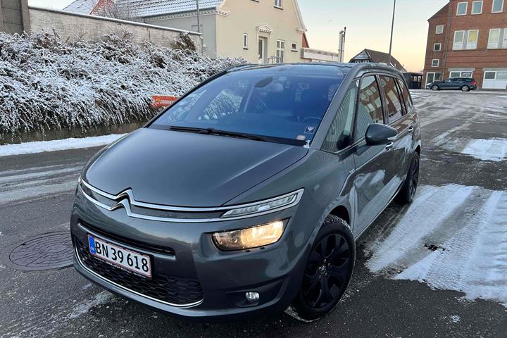 Grå Citroën Grand C4 Picasso fra 2015