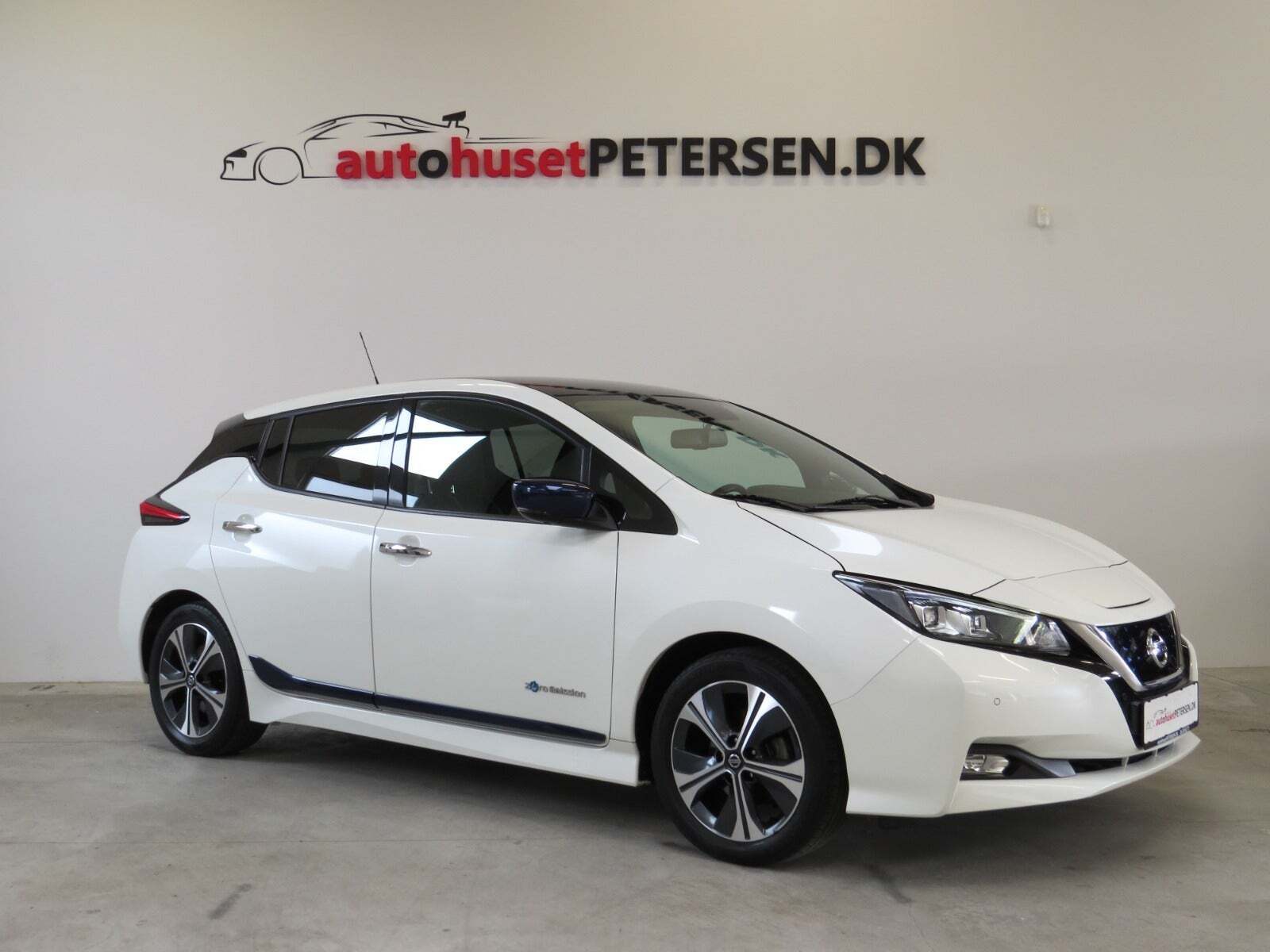 Hvid Nissan Leaf fra 2018