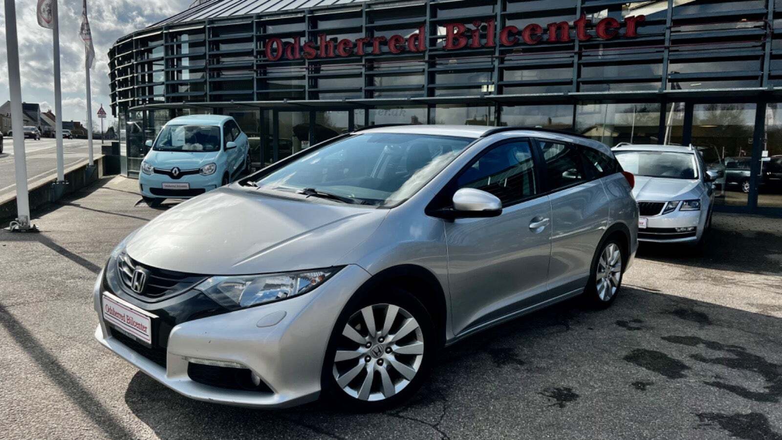 Grå Honda Civic fra 2014
