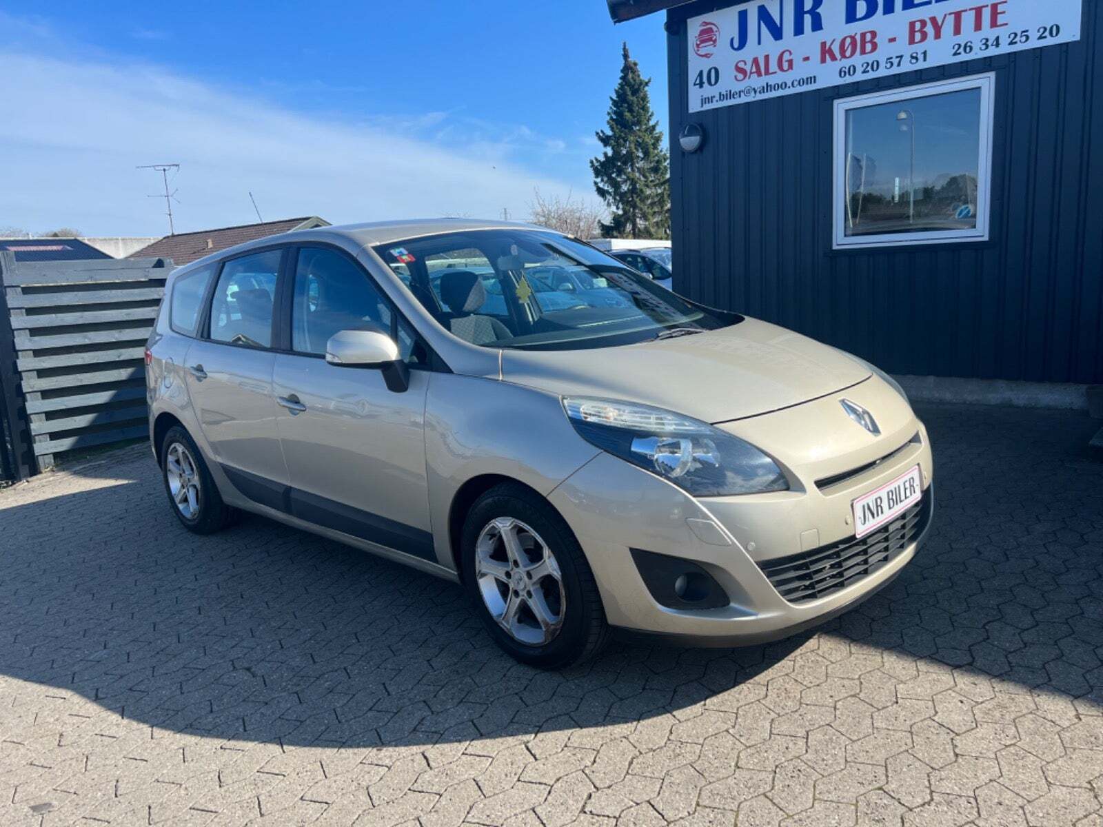 undefined Renault Grand Scenic III fra 2010 set udefra