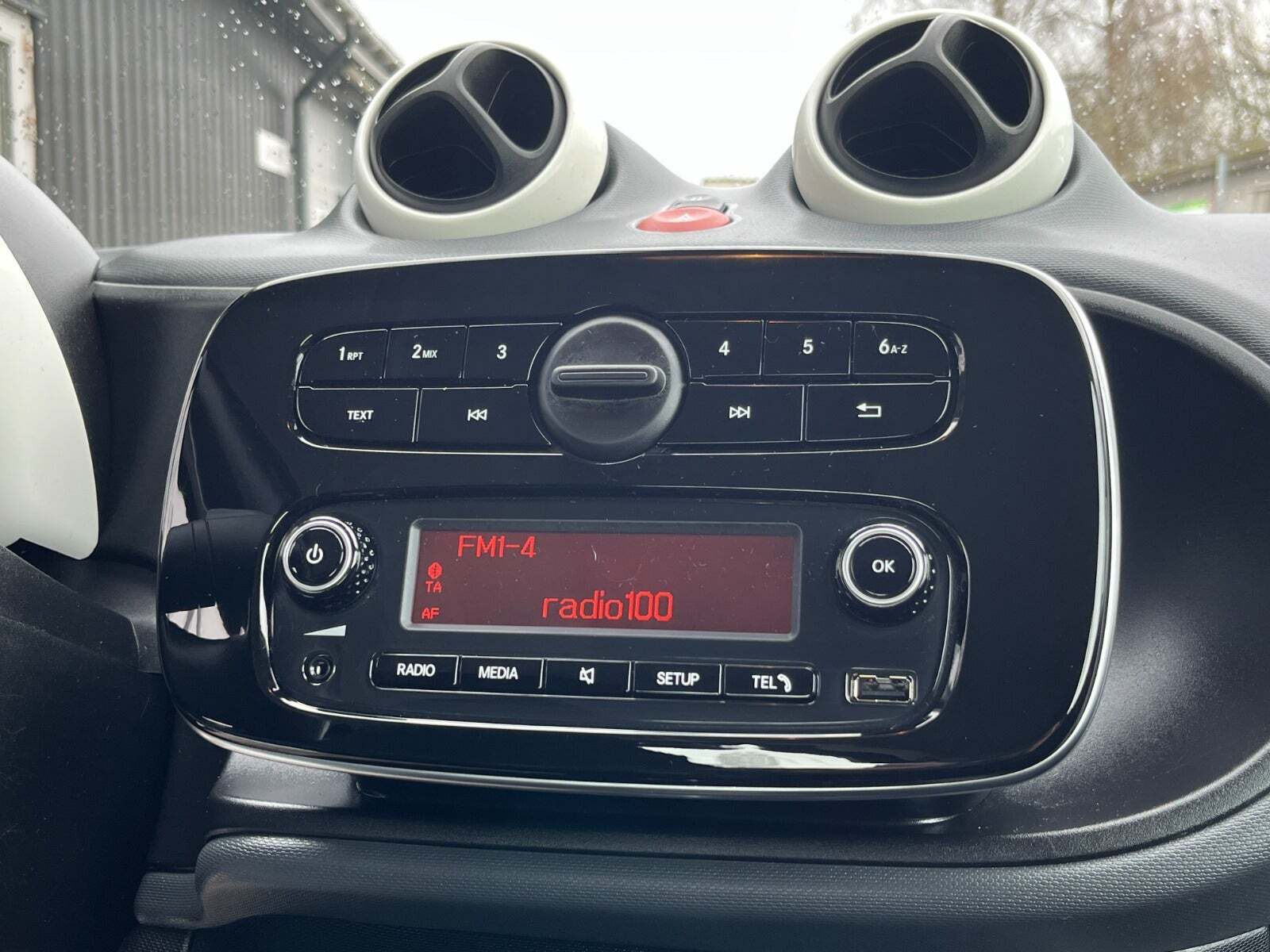 Hvid Smart Fortwo fra 2015