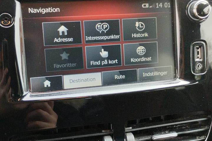 Sort Renault Ny Clio fra 2013