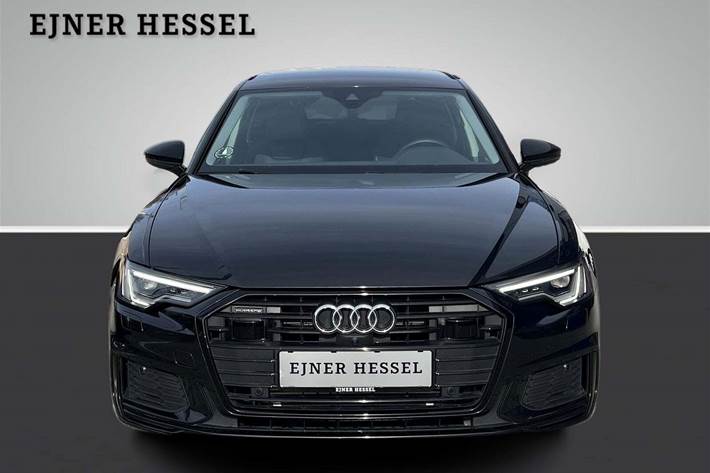 Grå Audi A6 fra 2021