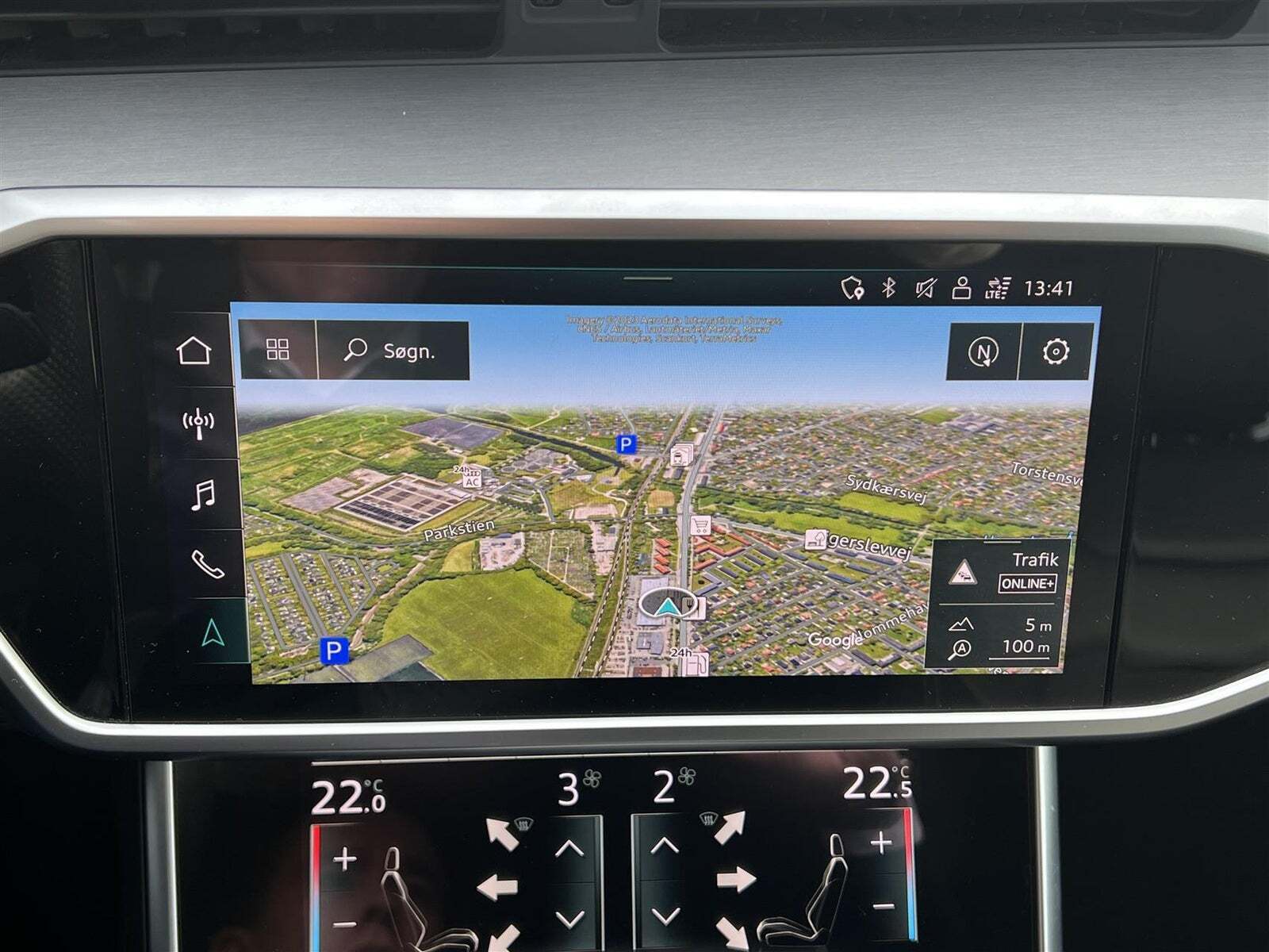 Grå Audi A6 fra 2021