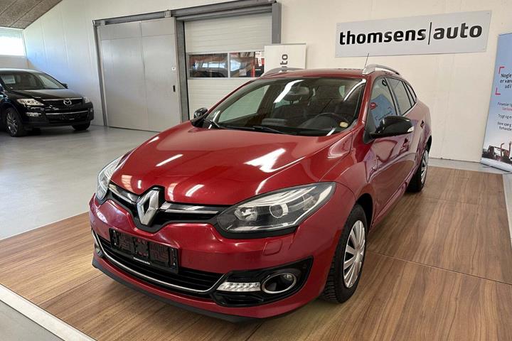 Rød Renault Megane III fra 2014