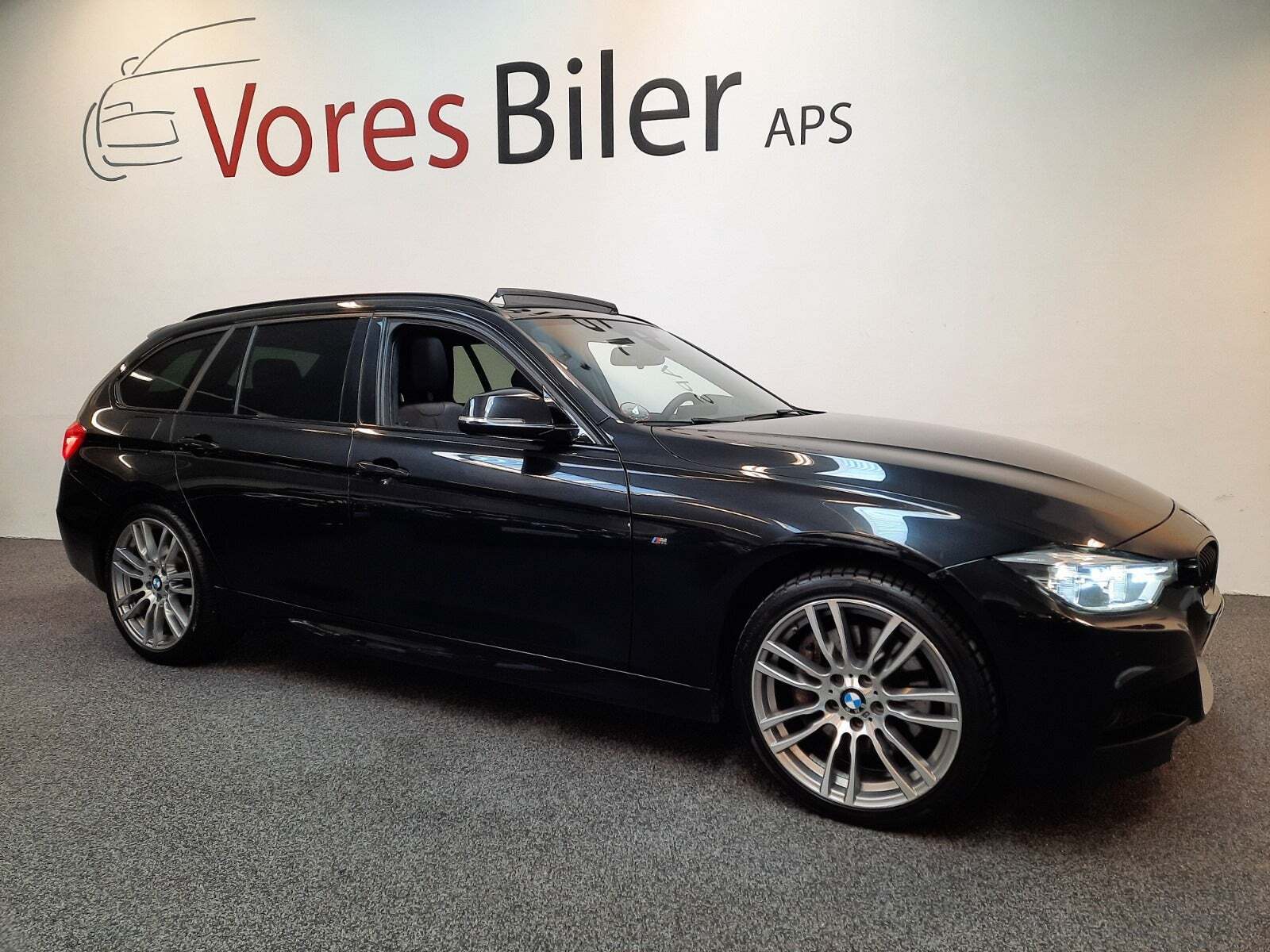 Grå BMW 340i fra 2016