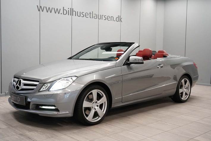 Grå Mercedes E350 fra 2011