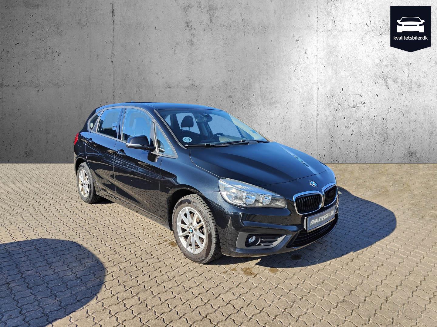 Sort BMW 218d fra 2016