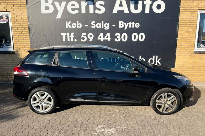 Sort Renault Clio IV fra 2018