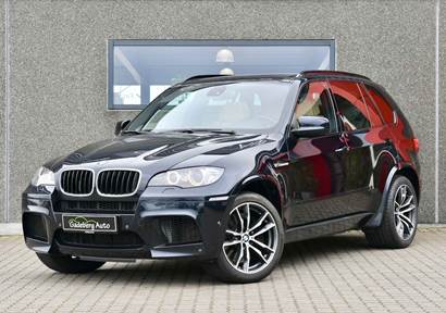BMW X5 4,4 M aut. Van
