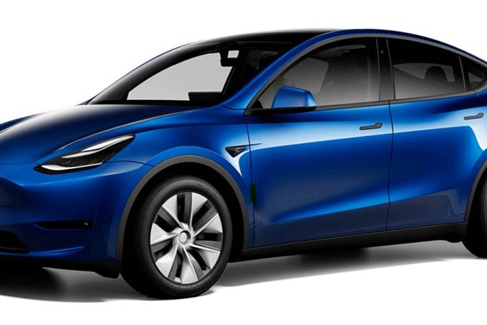 Blå Tesla Model Y fra 2022