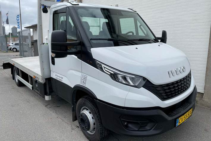 Hvid Iveco Daily fra 2020