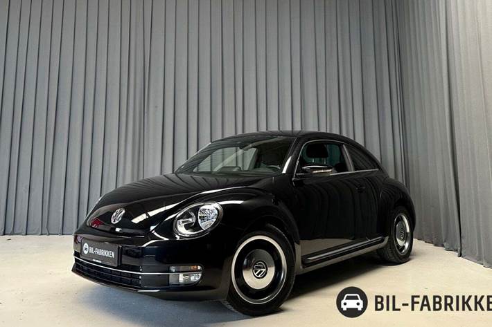 Grå VW The Beetle fra 2013