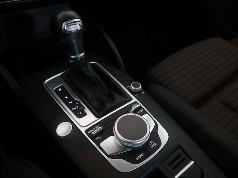 Audi A3 1,4 e-tron Sport Sportback S-tr.