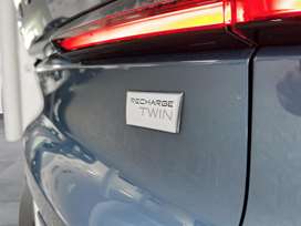 Volvo C40 P8 Recharge Twin Pro AWD 408HK 4d Trinl. Gear