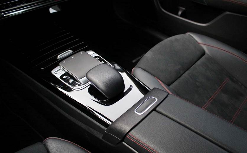 Mercedes CLA250